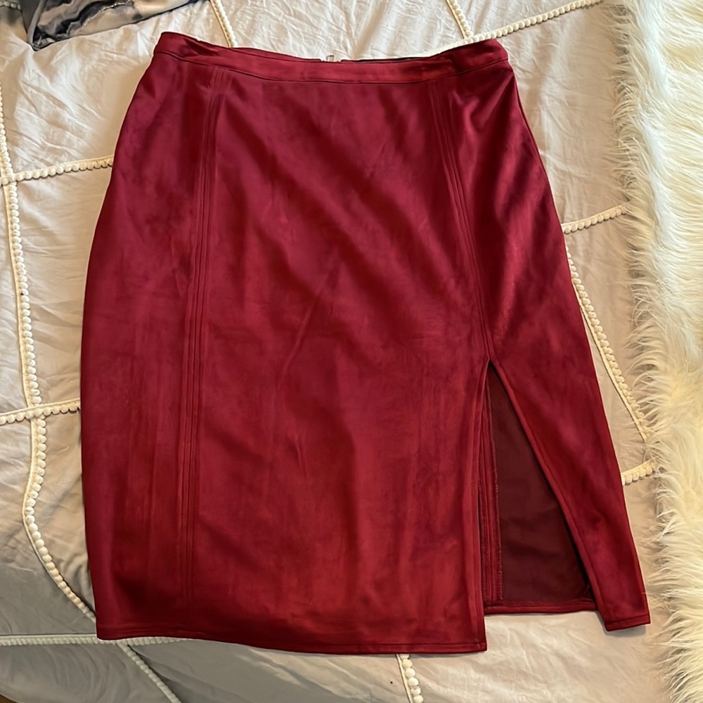 Heartbeeps midi skirt size medium